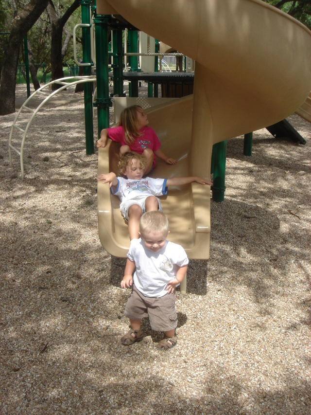 2006/07(July)/Ian-Kyla-Vale/640x480_2006-07-01 12-26-47.JPG